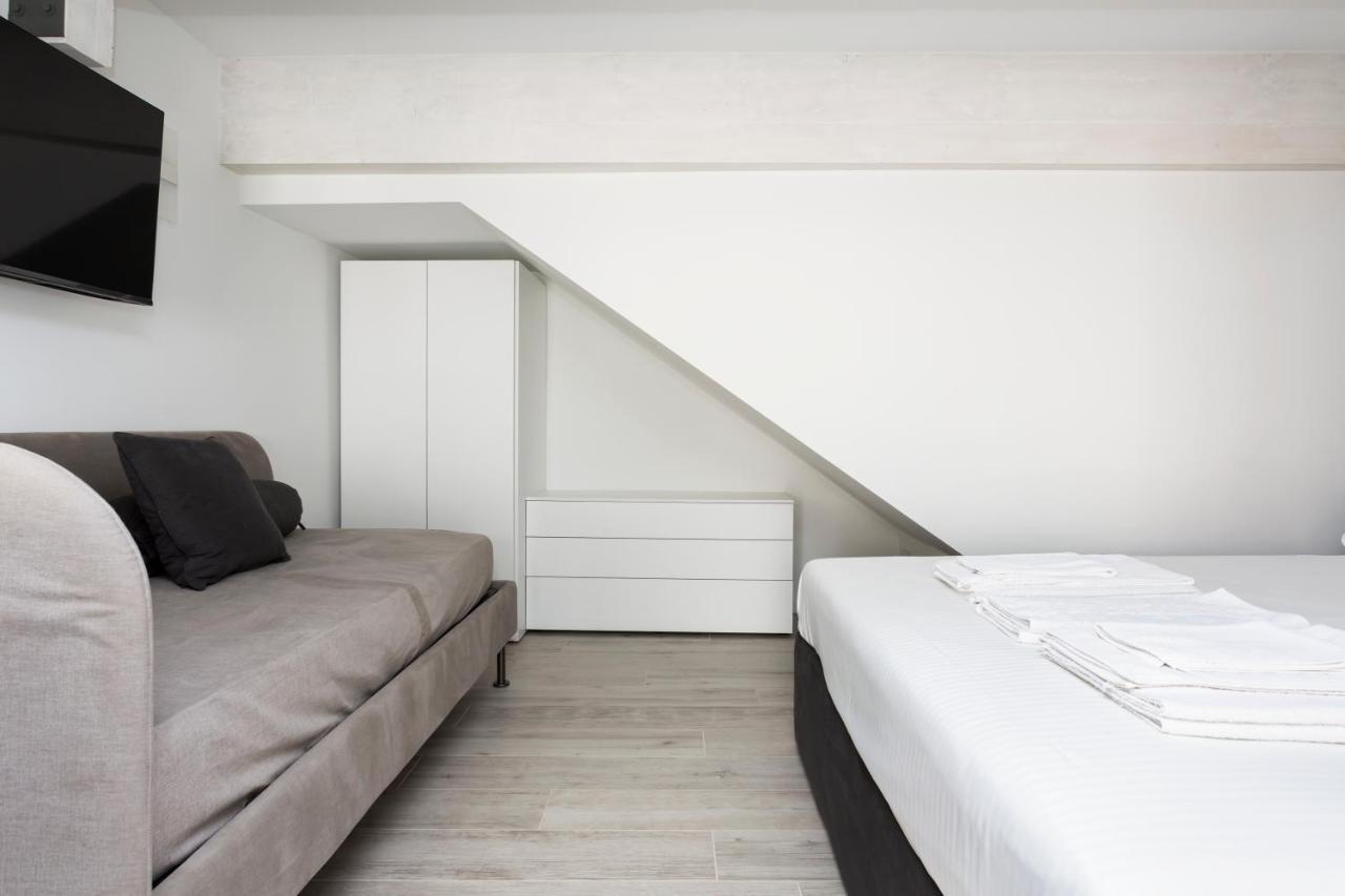 Nest For 2 In Milan Fashion District Via S Cecilia Milão Exterior foto